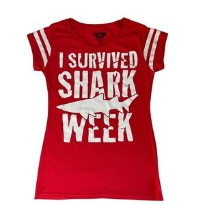 I Survived Shark Week Graphic T-Shirt Red Youth XL 15/17 Funny Tee Discovery